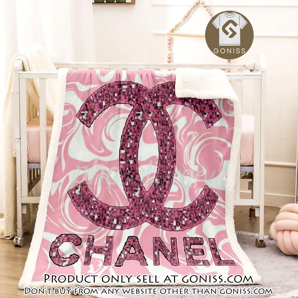 Chanel pinky luxury brand premium blanket fleece home decor gn5453600